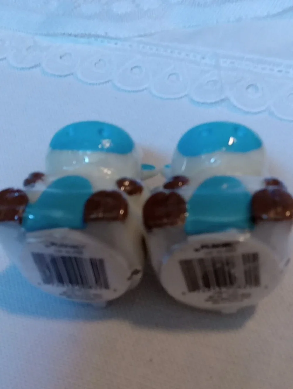 Cow Lip Balm Pair Sealed Bottom Opens